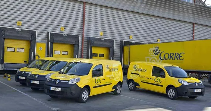 Más de 200 furgonetas eléctricas para Correos