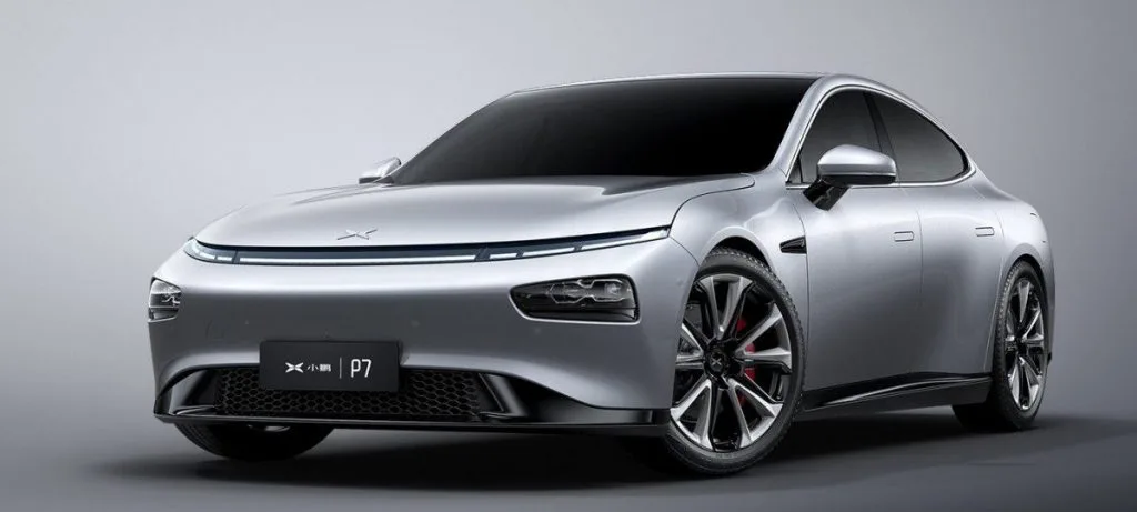 El sedan Xpeng P7, el clon de Tesla se lanza este mismo mes en China