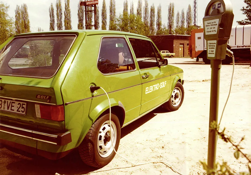 ¿Sabías que Volkswagen desarrolló un Golf eléctrico sólo 2 años después de su lanzamiento, en los 70?