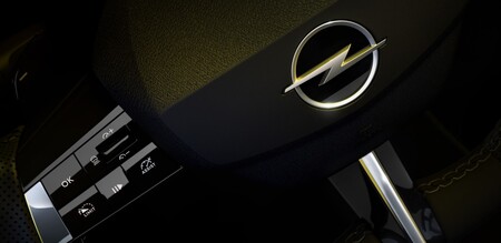 Opel Astra Teaser Interior