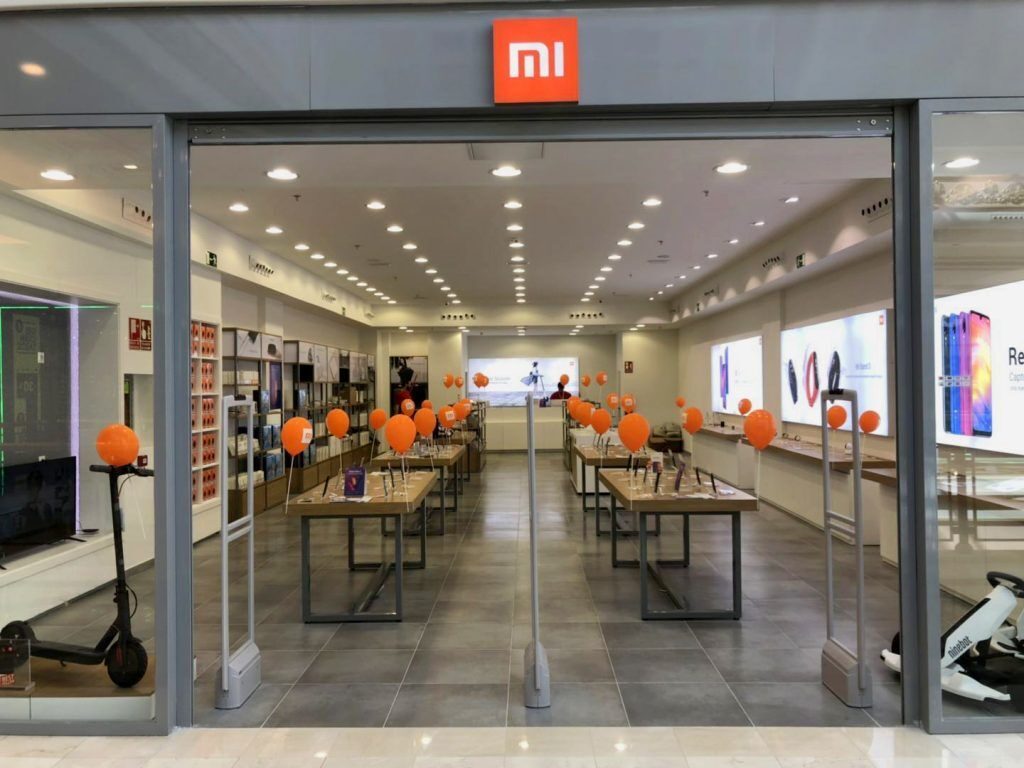 Xiaomi utilizará sus tiendas como concesionarios de coches en China